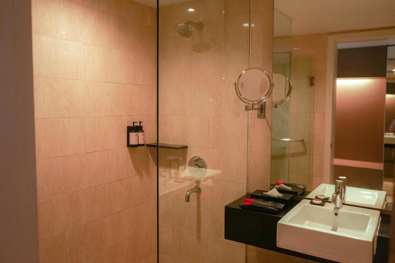 The Premiere Hotel Пеканбару Экстерьер фото